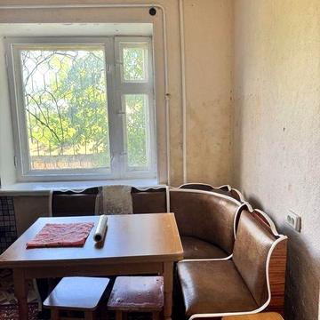 Оренда 2кк на 1 поверсі /5 з балконом,вулиця Гвардійська