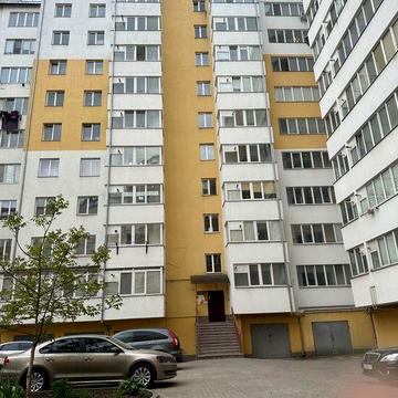 Продаю 3 -х кімнатну квартиру  від власника