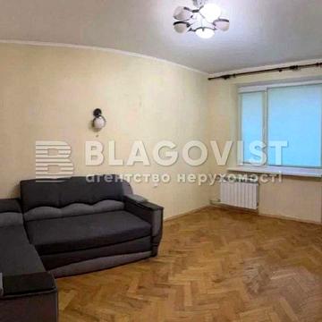 Продаж 3-к квартири Дарницький бул. 3  м.Дарниця Дитячий світ