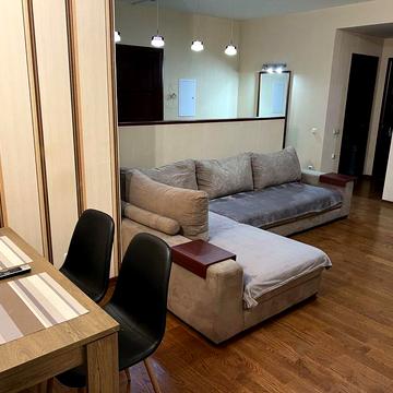 Квартира 90м2, 2 окреми спальні+гардеробна ЖК Саперно-слобідська, 22