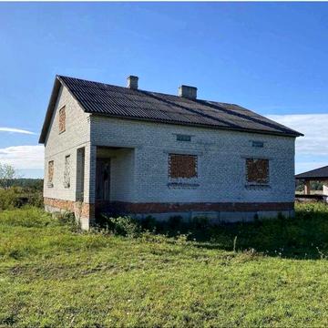 Продається земельна ділянка з будинком!