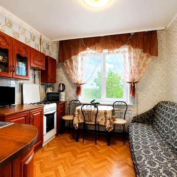 Продам 1-кімнатну квартиру на масиві Незалежності, вул. Східна.