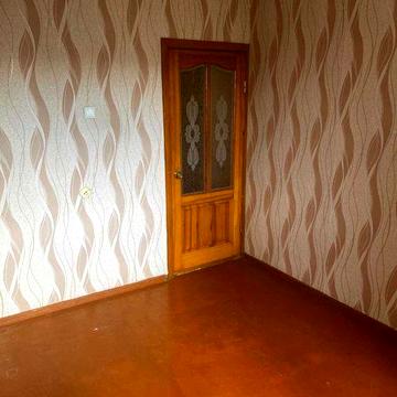 Пропонуємо на продаж простору 3-кімнатну квартиру Жадова