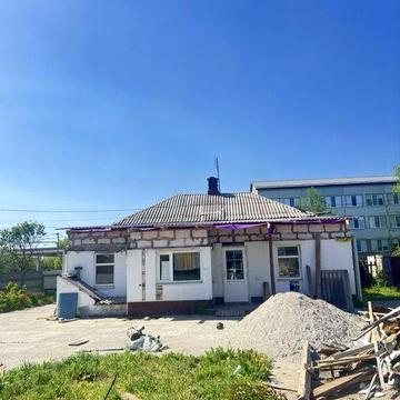 Продаж будинку.Земельна ділянка 20-ть соток