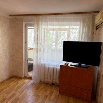Сдам 1комн квартиру Приднепровск,Д.Нечая 32