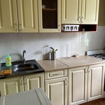 Київ. Нивки. М.Безручко, 23а