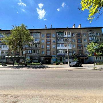 Продається 3к. квартира. Вул Симоненка. Ремонт. Меблі. Індивідуальне опалення