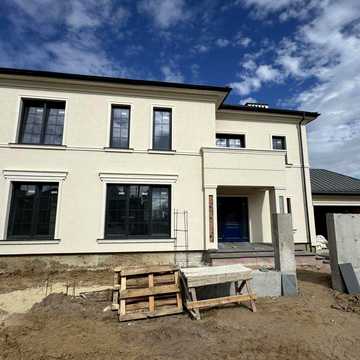 Продаж с Бірки сучасного окремо стоячого будинку в житловому масиві