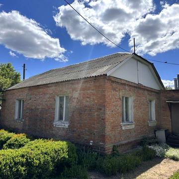 Продається будинок у центрі міста Ромни