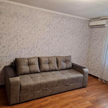 Двокімнатна квартира, з РОЗДІЛЬНИМИ кімнатами.
6 поверхЖК "Мирний три", вулиця Миру 3-Б (поряд парк, БКЗ). Комплекс закрытого типу.
