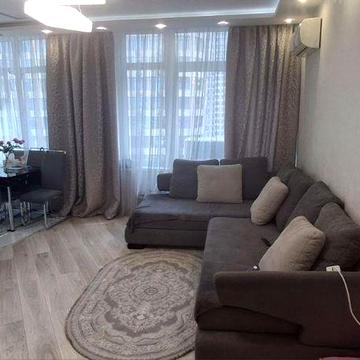 Продается 2-к квартира на Каманина