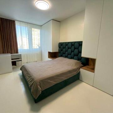 New Велика 1-на квартира Варшавський Крістерів, 20 ЖК Варшавський