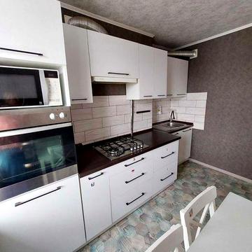 Продам 2к. квартиру в с. Зарічне