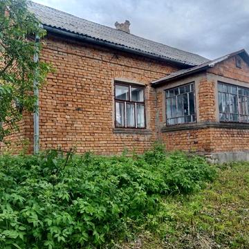Продається дача в селі Манаїв