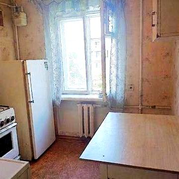ПРОДАМ 2-кімнатну квартиру в м.Самар, район Податкової.