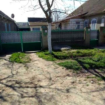 Продам будинок не шахедна сторона
