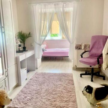 Продаж 3к затишноі квартири в р-н Росвигово