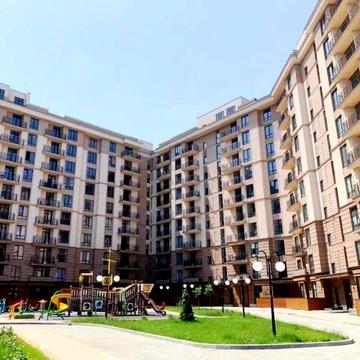 ВЛАСНЕ ПАТІО БІЛЯ МОРЯ! 68 м² СВОБОДИ ДЛЯ ВАШИХ ІДЕЙ У БУДИНКУ З ЧЕРВОНОЇ ЦЕГЛИ