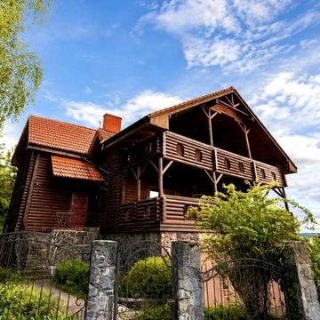 Продаж будинку вілли у Східниці