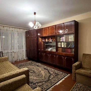 Здам 2-х кімнатну квартику з гаражем  м. Коломия (вул.Довбуша 119)