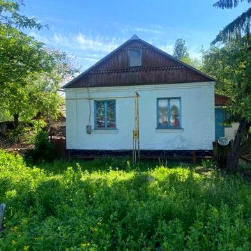 Будинок в селі Перемога