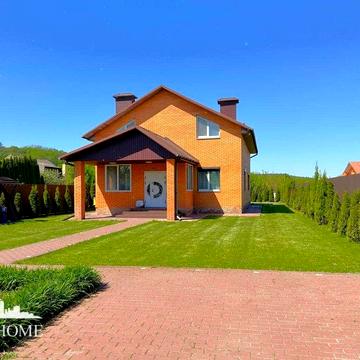 Підгірці, вул. Зоряна (Гагаріна) продаж 2-поверхового цегляного будинку 200 кв.м., 12 соток