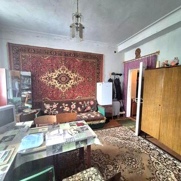 Продаж гарної  2к кв. із автономним опаленням