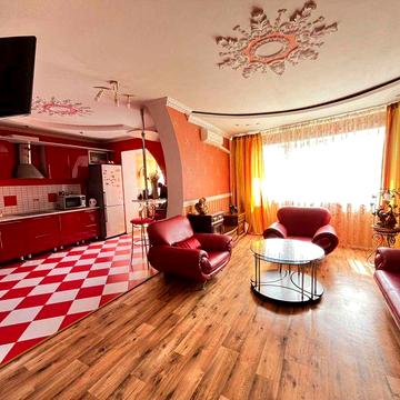Аренда просторной 3ком. Бульвар Верховного Совета, 14-Б (метро Дарница)