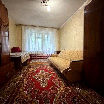 Оренда 3-кімнатноі квартири на пр. Космонавтів