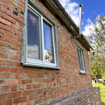 Продам півбудинку біля Центрального пляжу (вул. Красіна).
