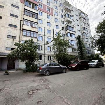 Продам 3-кімн панельку Руська/ Тайстра ( АТБ )