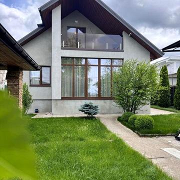 Продаж будинку за містом , Любимівський район