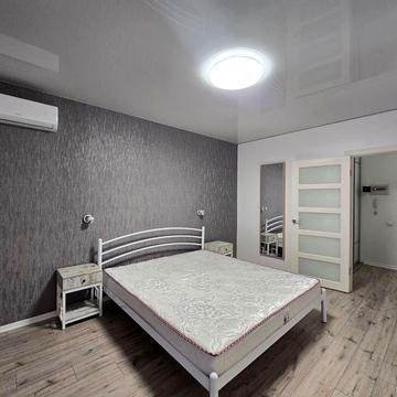 Вул. Метрологічна 54А, Голосіївський р-нЖК Кришталеві джерела