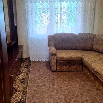Горбанівка. Однокімнатна з меблями та технікою