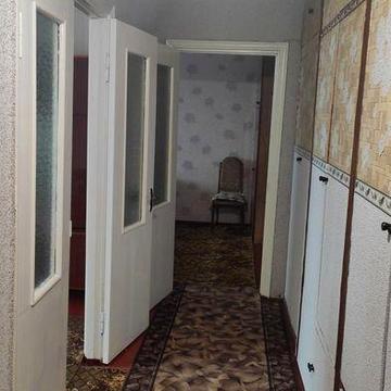 Двохкімнатна квартира в центрі міста.