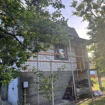 Продаж дачного будинку