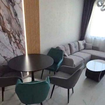 Квартира в новобудові з ремонтом і меблями