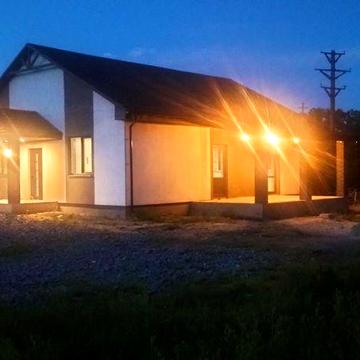 Будинок біля Малинського ринку