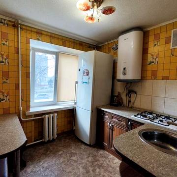 Здам 1 кімнатну квартиру на Довженка