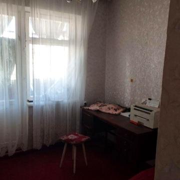 Продам недорого 3-х кімнатну квартиру