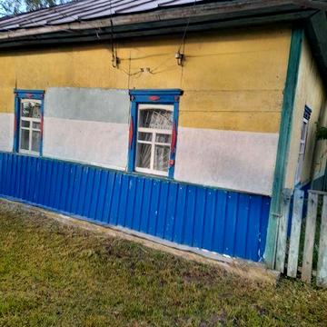 Хата в селі Черногорци