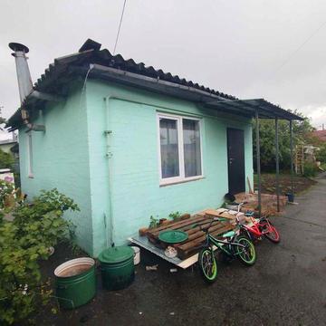 У продажу квартира в приватному секторі в районі Круга!