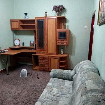 Сдаётся 2х комнатная квартира,свет не выключают,ст.метро Дарница