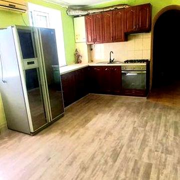 Продам будинок з меблями (сертифікат, є-відновлення)