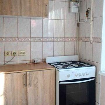 Здам 2 к кв на Дарницькой площі