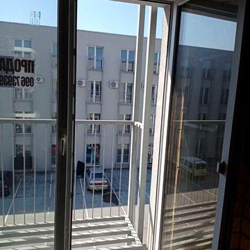 1-но комнатная  квартира в ЖК "Золотые столбы".