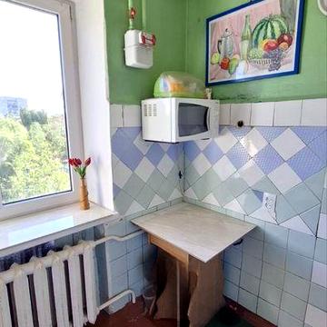 Продам 2к кв в центрі Сертифікат
