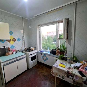 Продам 2 кім. квартиру,  Прирічна 29, Оболонська набережна