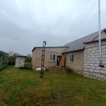 Продам будинок в Роздільній. Можна за сертифікатом (223-984)