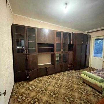 Продам 2-кімнатну квартиру на Черемушках